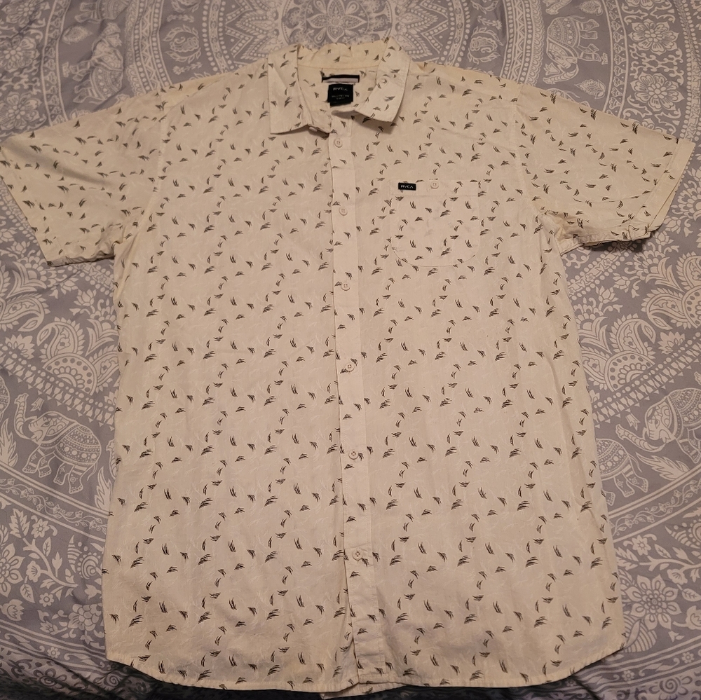 Rvca Slim fit Button down shirt TTG